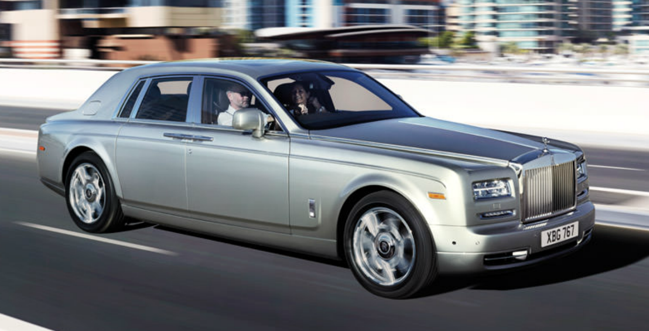 Rolls-Royce-Phantom-Limo-service